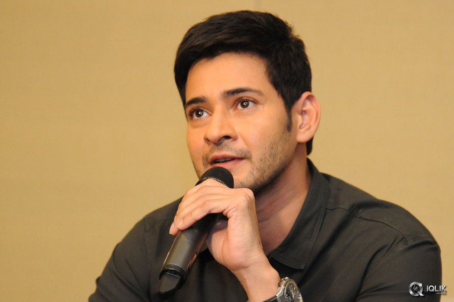 Mahesh-Babu-at-Srimanthudu-Movie-Press-Meet